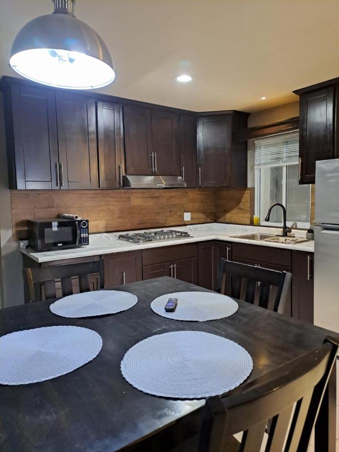 Departamentos Orange Apartment Енсенада Екстериор снимка