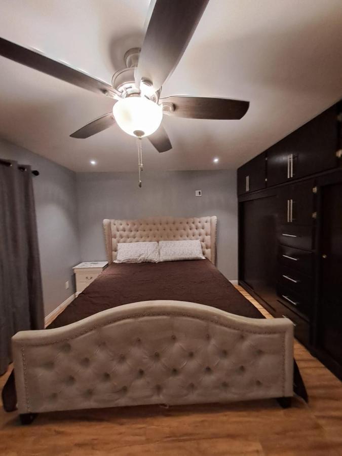 Departamentos Orange Apartment Енсенада Екстериор снимка